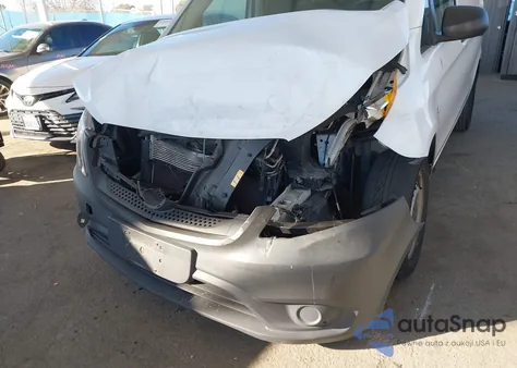 2018 Mercedes-Benz Metris из США, поврежденный, VIN WD3PG2EA6J3455047